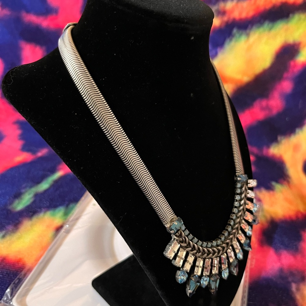 VINTAGE TOVA Brand New Tova Antique Silver Arrowhead Necklace - Picture 3 of 10